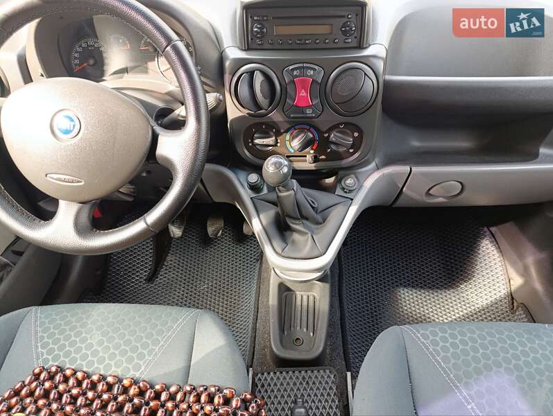 Минивэн Fiat Doblo 2006 в Калуше