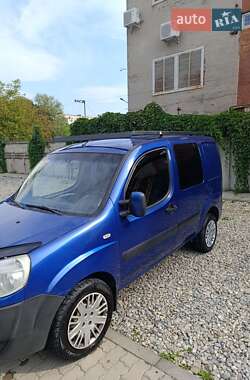 Минивэн Fiat Doblo 2006 в 