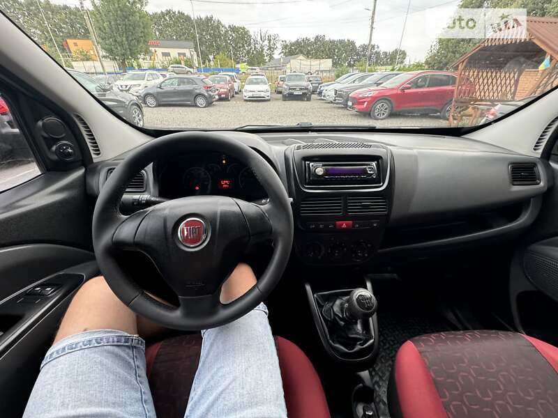 Мінівен Fiat Doblo 2012 в Вінниці