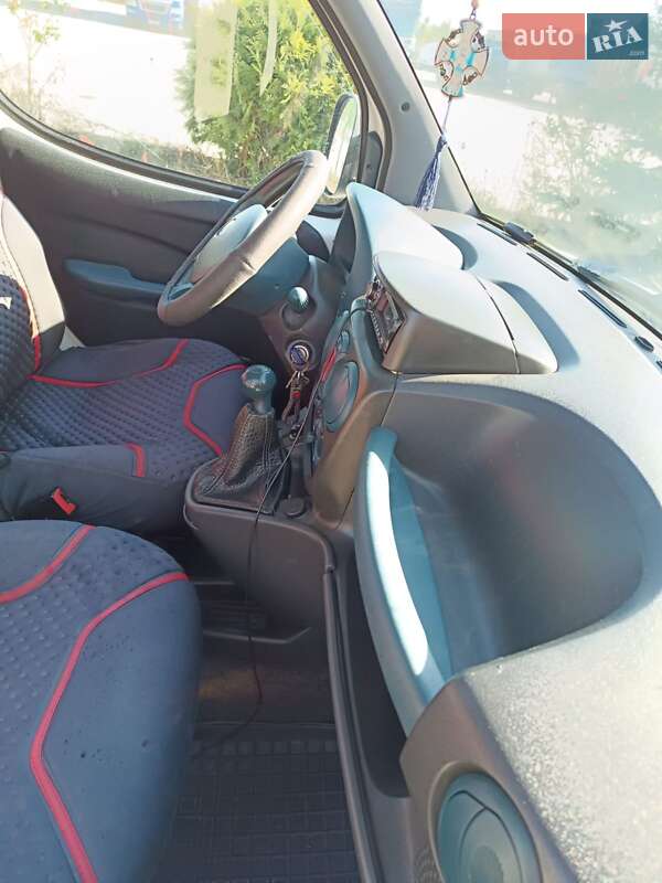 Минивэн Fiat Doblo 2001 в Каменец-Подольском фото 31 Минивэн Fiat Doblo 2001 в Каменец-Подольском