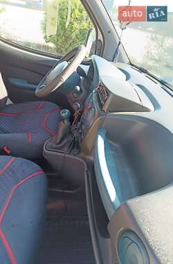 Минивэн Fiat Doblo 2001 в 