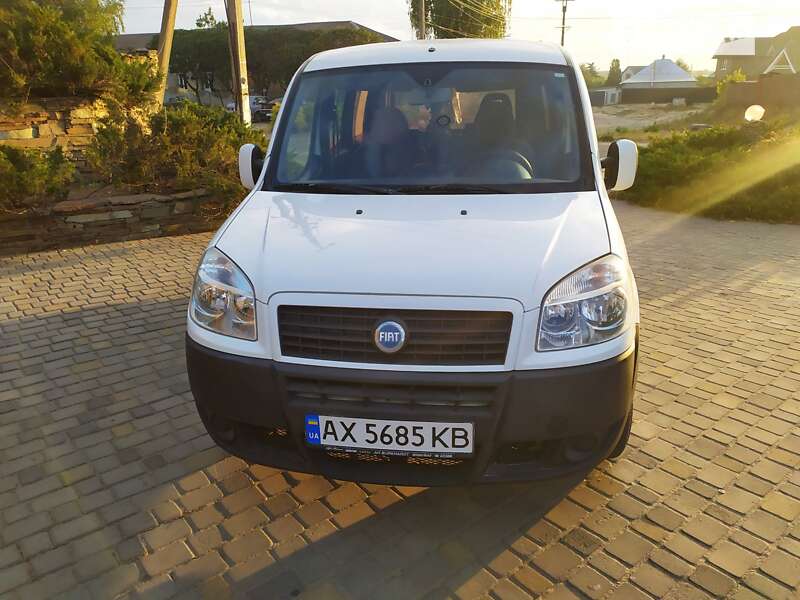 Минивэн Fiat Doblo 2007 в Харькове