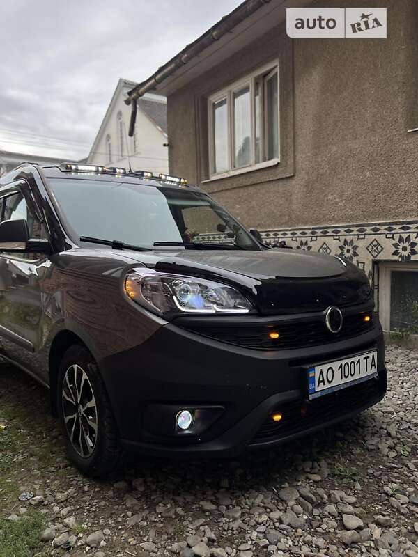 Минивэн Fiat Doblo 2017 в Тячеве фото 49 Минивэн Fiat Doblo 2017 в Тячеве