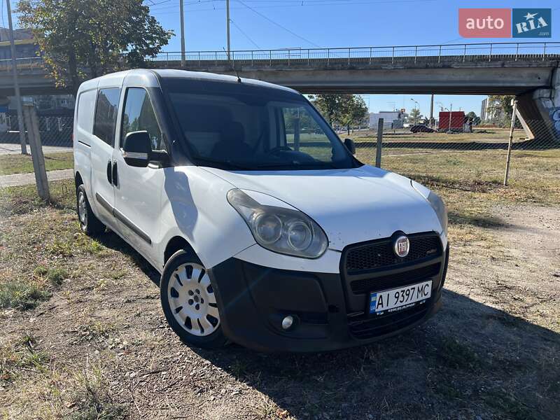 Fiat Doblo 2010