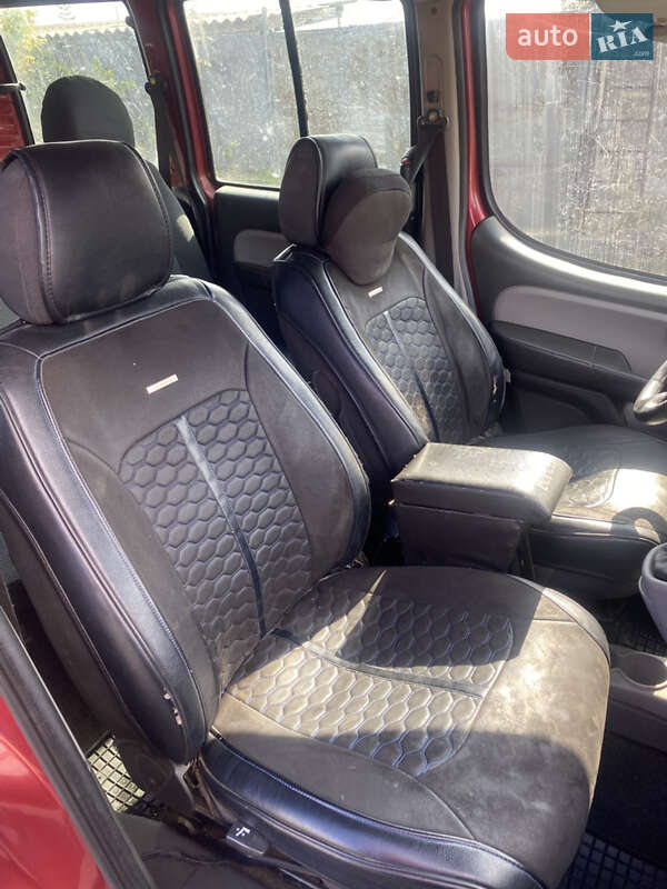 Минивэн Fiat Doblo 2005 в Побужском фото 10 Минивэн Fiat Doblo 2005 в Побужском