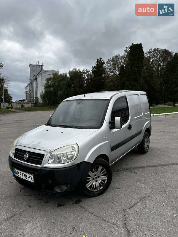 Вантажний фургон Fiat Doblo 2008 в Хмільнику