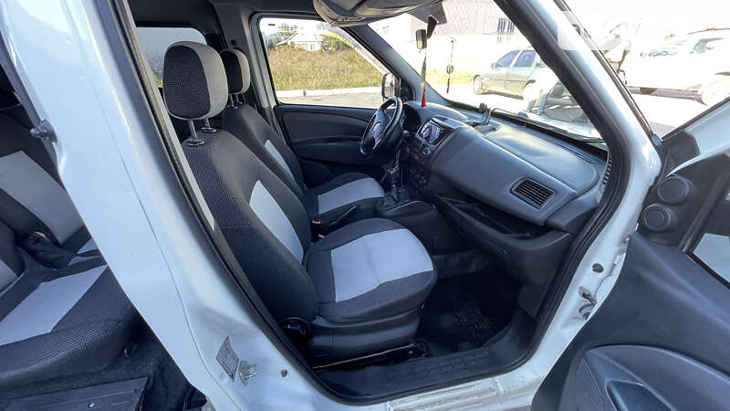 Мінівен Fiat Doblo 2010 в Калинівці