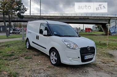 Вантажний фургон Fiat Doblo 2011 в Києві