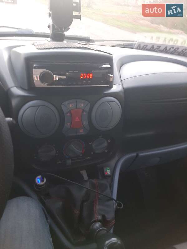 Мінівен Fiat Doblo 2004 в Деражні