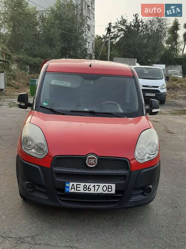 Грузовой фургон Fiat Doblo 2013 в Днепре