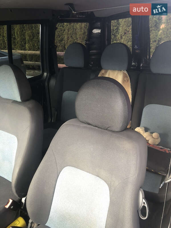 Минивэн Fiat Doblo 2007 в Чернигове