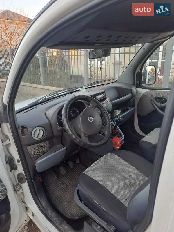 Минивэн Fiat Doblo 2005 в Самборе