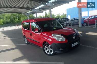 Мінівен Fiat Doblo 2011 в Запоріжжі