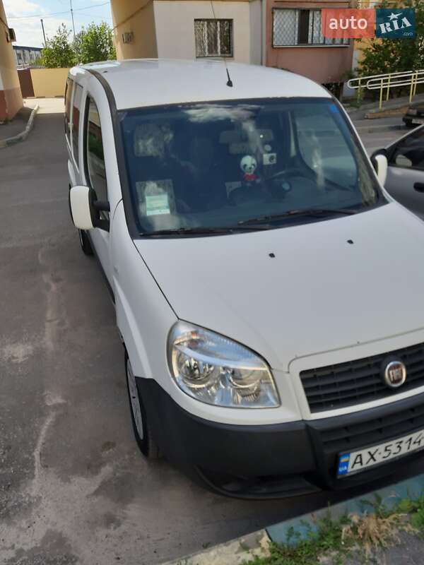 Минивэн Fiat Doblo 2008 в Ивано-Франковске фото 9 Минивэн Fiat Doblo 2008 в Ивано-Франковске