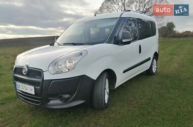 Минивэн Fiat Doblo 2010 в Ровно