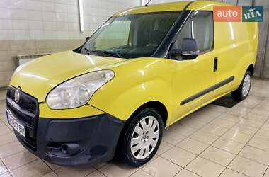 Вантажний фургон Fiat Doblo 2011 в Сумах