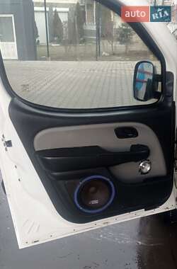 Минивэн Fiat Doblo 2005 в 