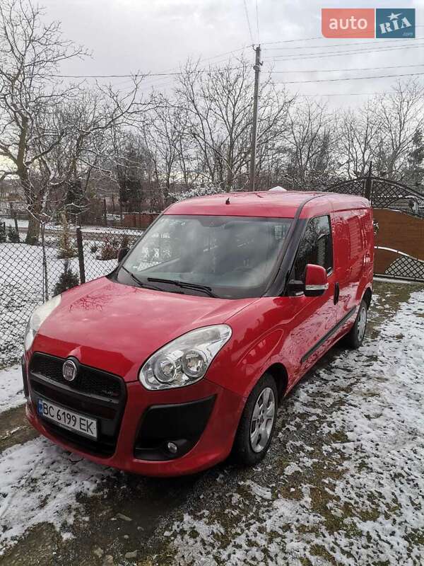 Грузовой фургон Fiat Doblo 2011 в Стрые