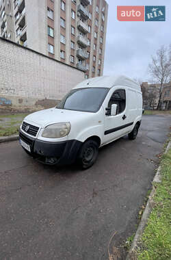 Вантажний фургон Fiat Doblo 2009 в Черкасах