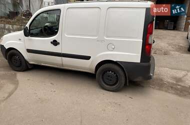 Вантажний фургон Fiat Doblo 2011 в Києві