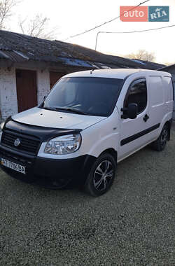 Вантажний фургон Fiat Doblo 2011 в Тисмениці