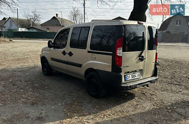 Минивэн Fiat Doblo 2012 в 