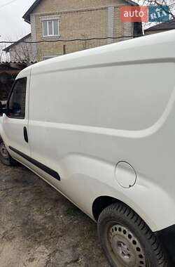 Вантажопасажирський фургон Fiat Doblo 2013 в 