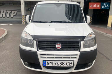 Минивэн Fiat Doblo 2008 в Киеве