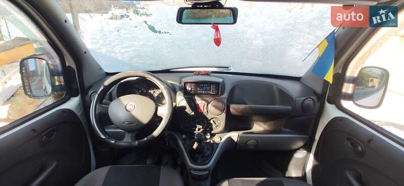 Минивэн Fiat Doblo 2008 в Виннице