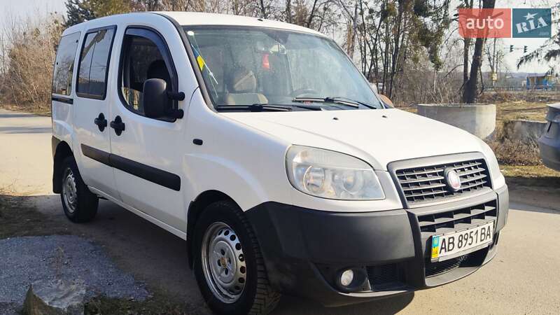 Минивэн Fiat Doblo 2008 в Виннице