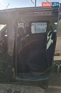 Мінівен Fiat Doblo 2011 в 