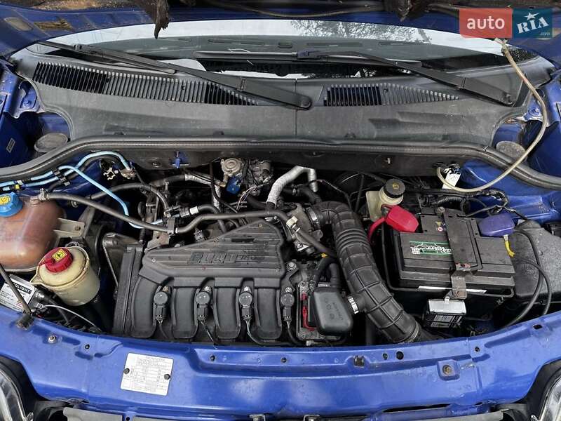 Минивэн Fiat Doblo 2002 в Житомире фото 13 Минивэн Fiat Doblo 2002 в Житомире