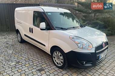 Вантажопасажирський фургон Fiat Doblo 2012 в Львові