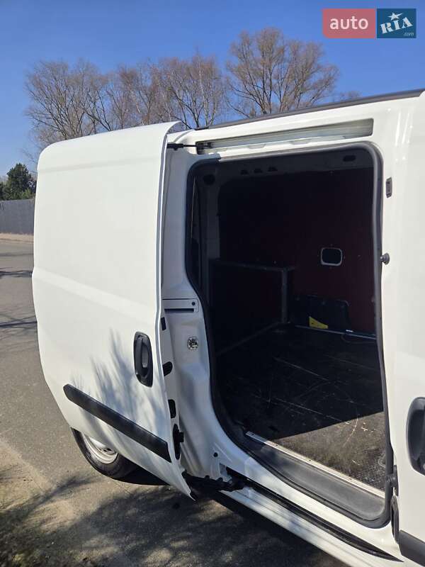 Грузовой фургон Fiat Doblo 2019 в Киеве