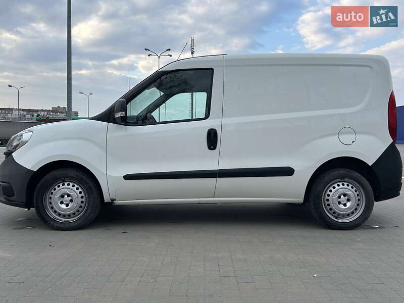 Грузовой фургон Fiat Doblo 2017 в Сумах