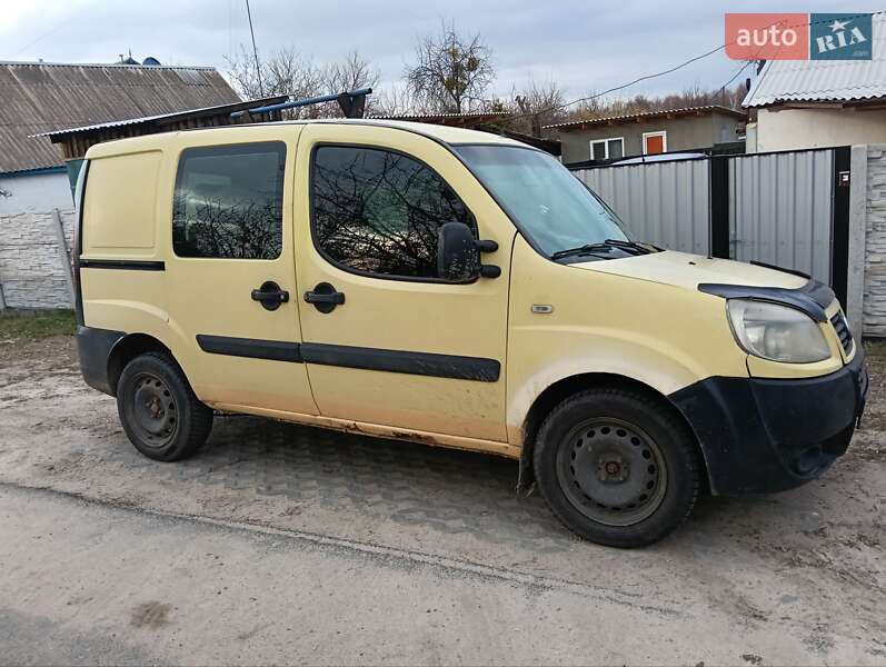 Минивэн Fiat Doblo 2006 в Макарове