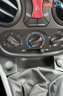 Грузовой фургон Fiat Doblo 2011 в 