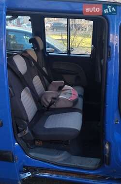 Минивэн Fiat Doblo 2006 в 