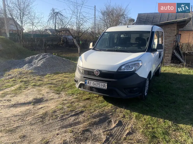Мінівен Fiat Doblo 2017 в 