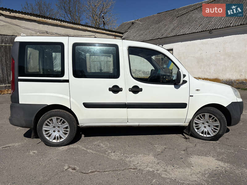 Минивэн Fiat Doblo 2007 в Дубно фото 3 Минивэн Fiat Doblo 2007 в Дубно