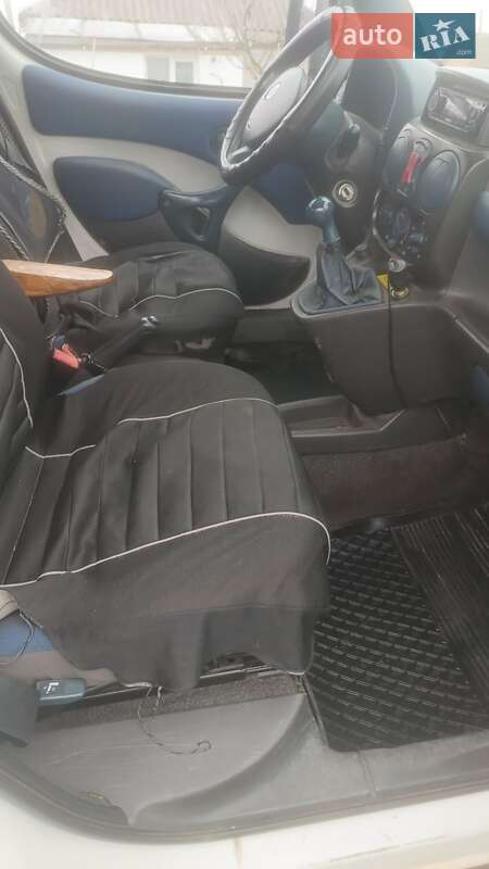 Мінівен Fiat Doblo 2003 в Летичіві
