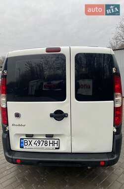 Минивэн Fiat Doblo 2009 в 