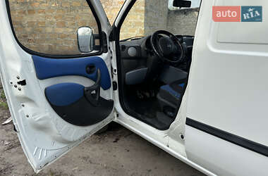 Грузовой фургон Fiat Doblo 2005 в 