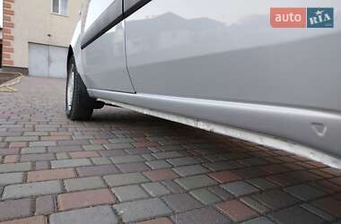 Мінівен Fiat Doblo 2011 в 