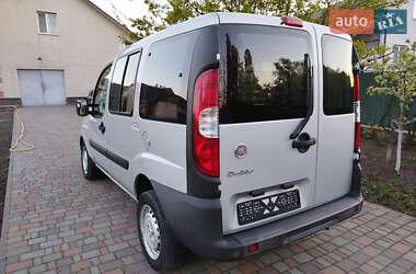 Мінівен Fiat Doblo 2011 в 