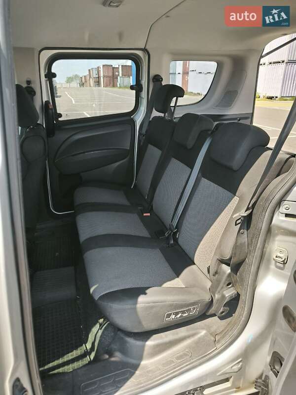 Минивэн Fiat Doblo 2012 в Одессе