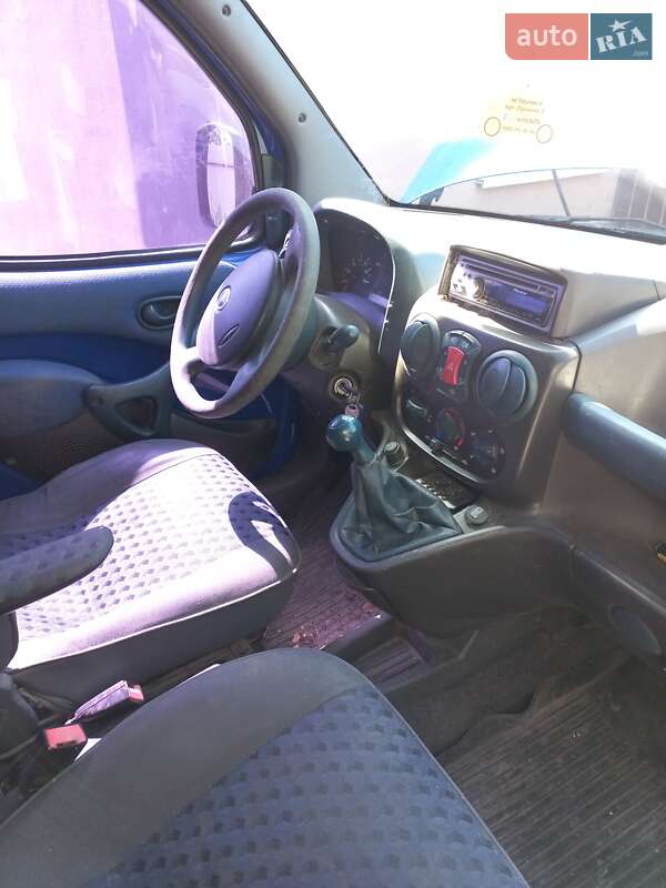 Минивэн Fiat Doblo 2003 в Черкассах