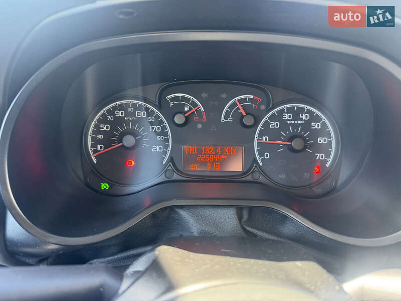 Мінівен Fiat Doblo 2014 в Луцьку
