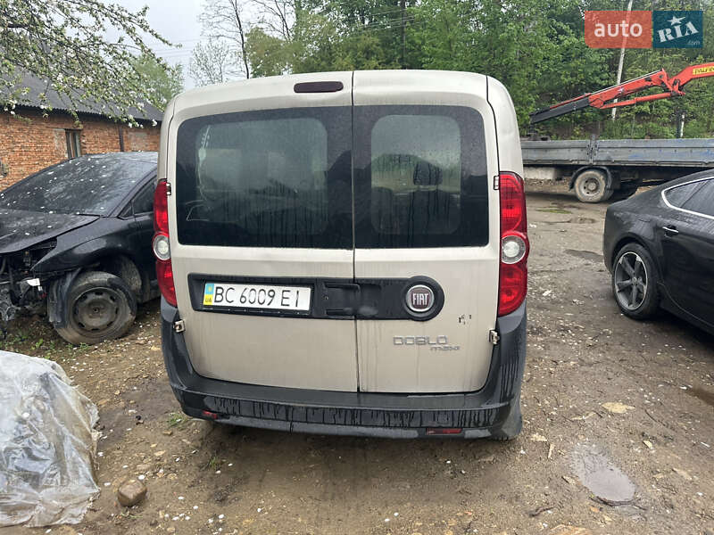 Мінівен Fiat Doblo 2010 в Делятині
