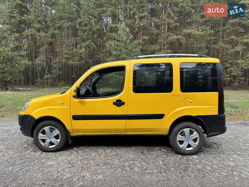 Мінівен Fiat Doblo 2006 в Охтирці